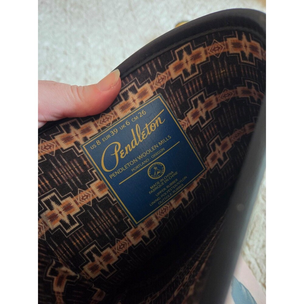 Pendleton Rainboots - Picture 5 of 5